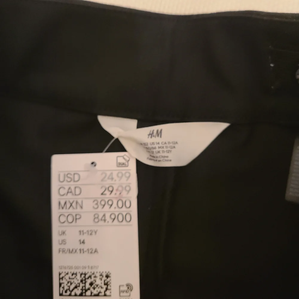 H&M Classic Black Girl's Capris Size 14 NWT